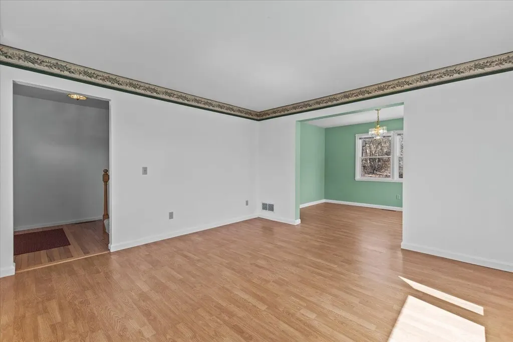 10 Fairview Drive Essex Junction VT 05452