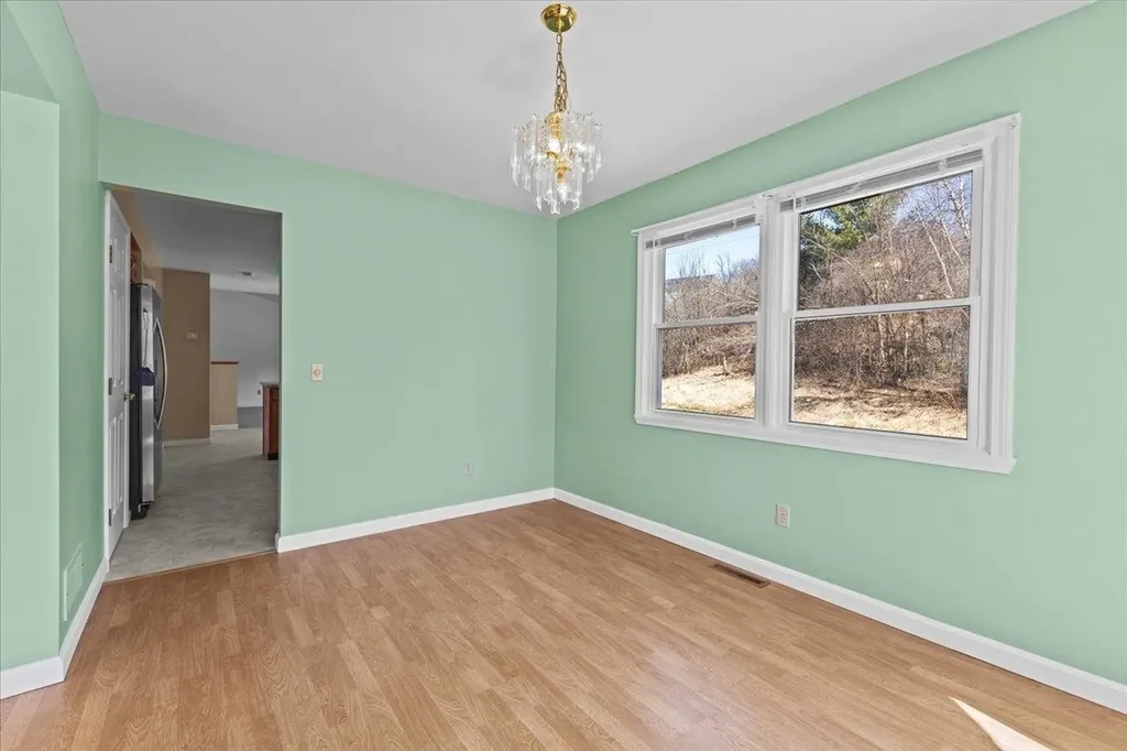 10 Fairview Drive Essex Junction VT 05452
