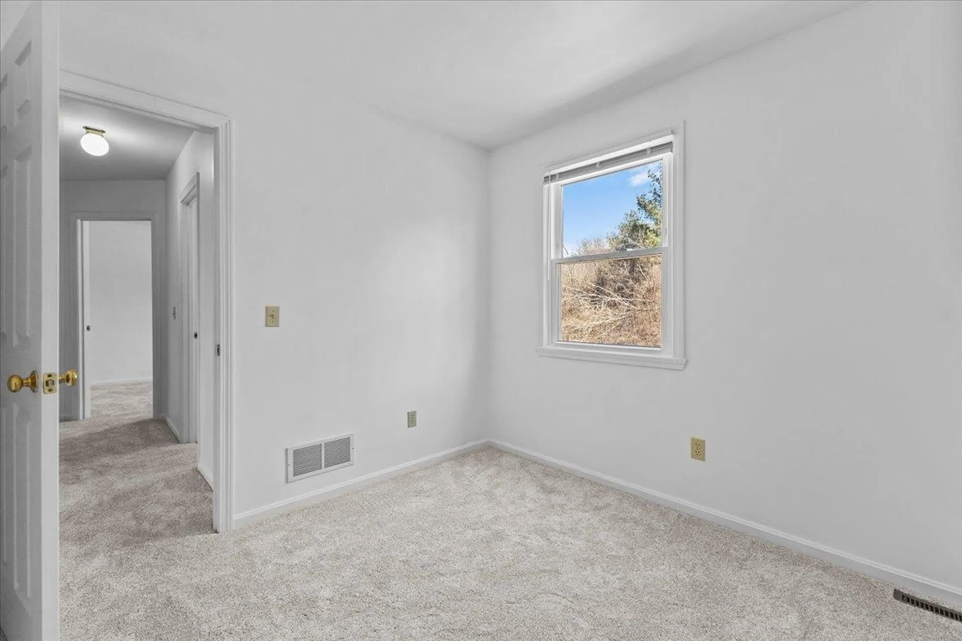 10 Fairview Drive Essex Junction VT 05452