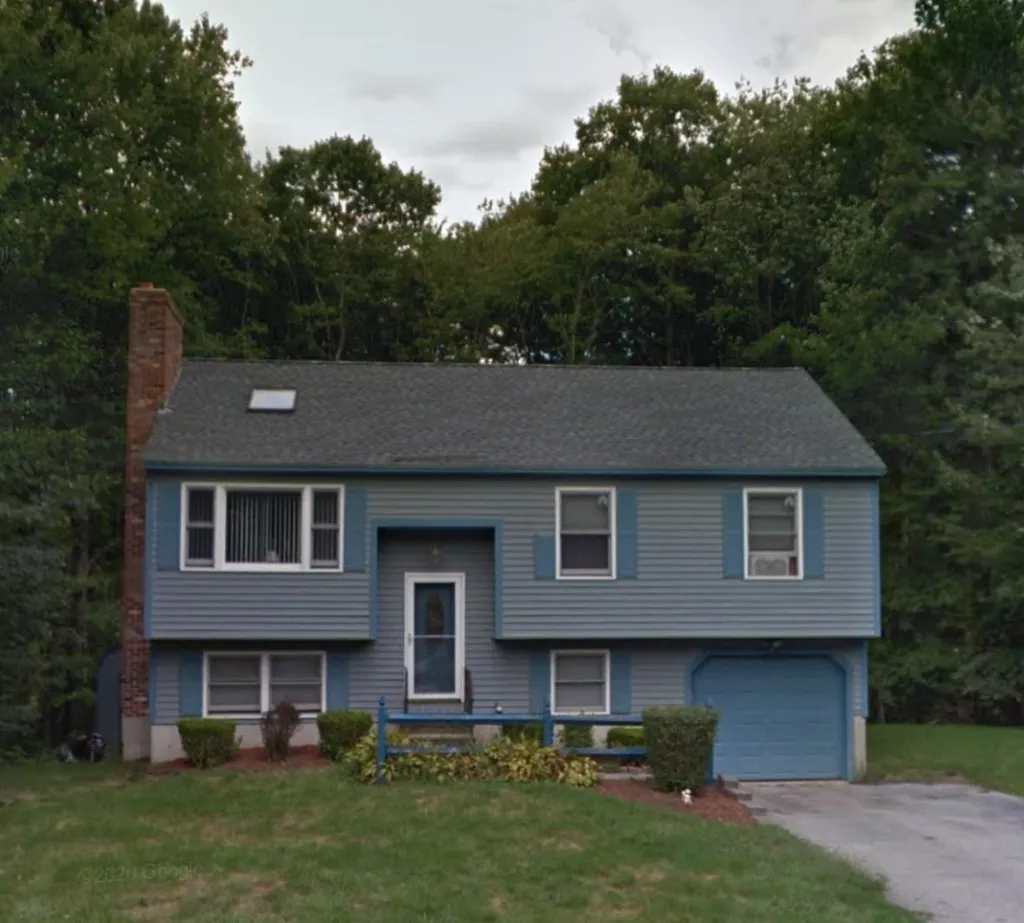 11 Waterville Drive Merrimack NH 03054