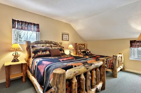 627 Glen Road Peru VT 05152
