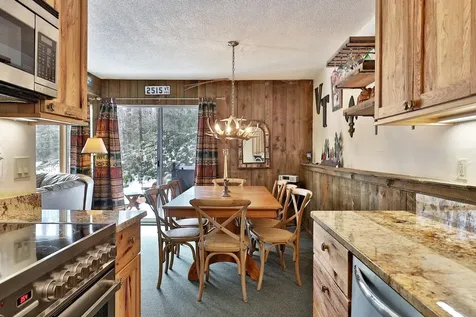 627 Glen Road Peru VT 05152
