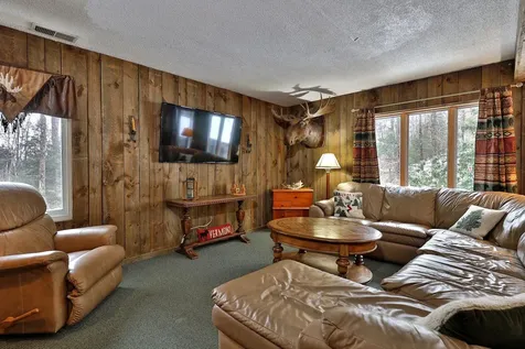 627 Glen Road Peru VT 05152