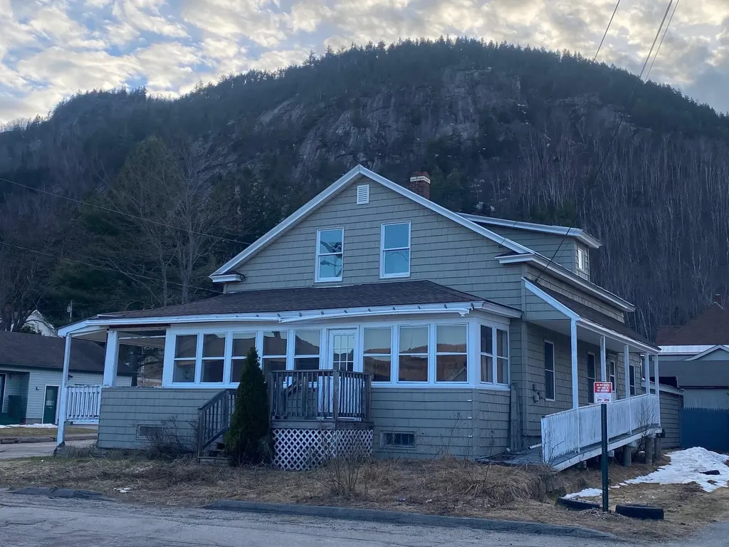 873 5th Avenue, Berlin NH Real Estate Listing MLS 4990814 Teamner