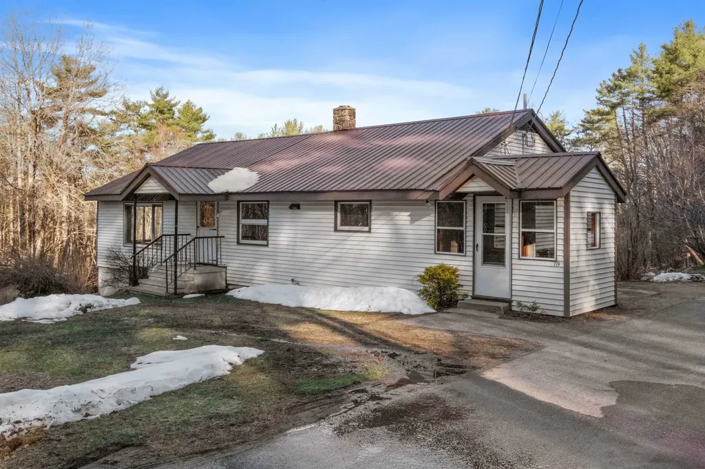 119 Pickerel Pond Road Laconia NH 03246