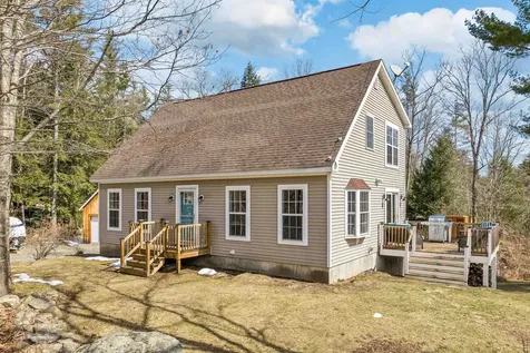 136 Stone Bridge Road Wilmot NH 03287