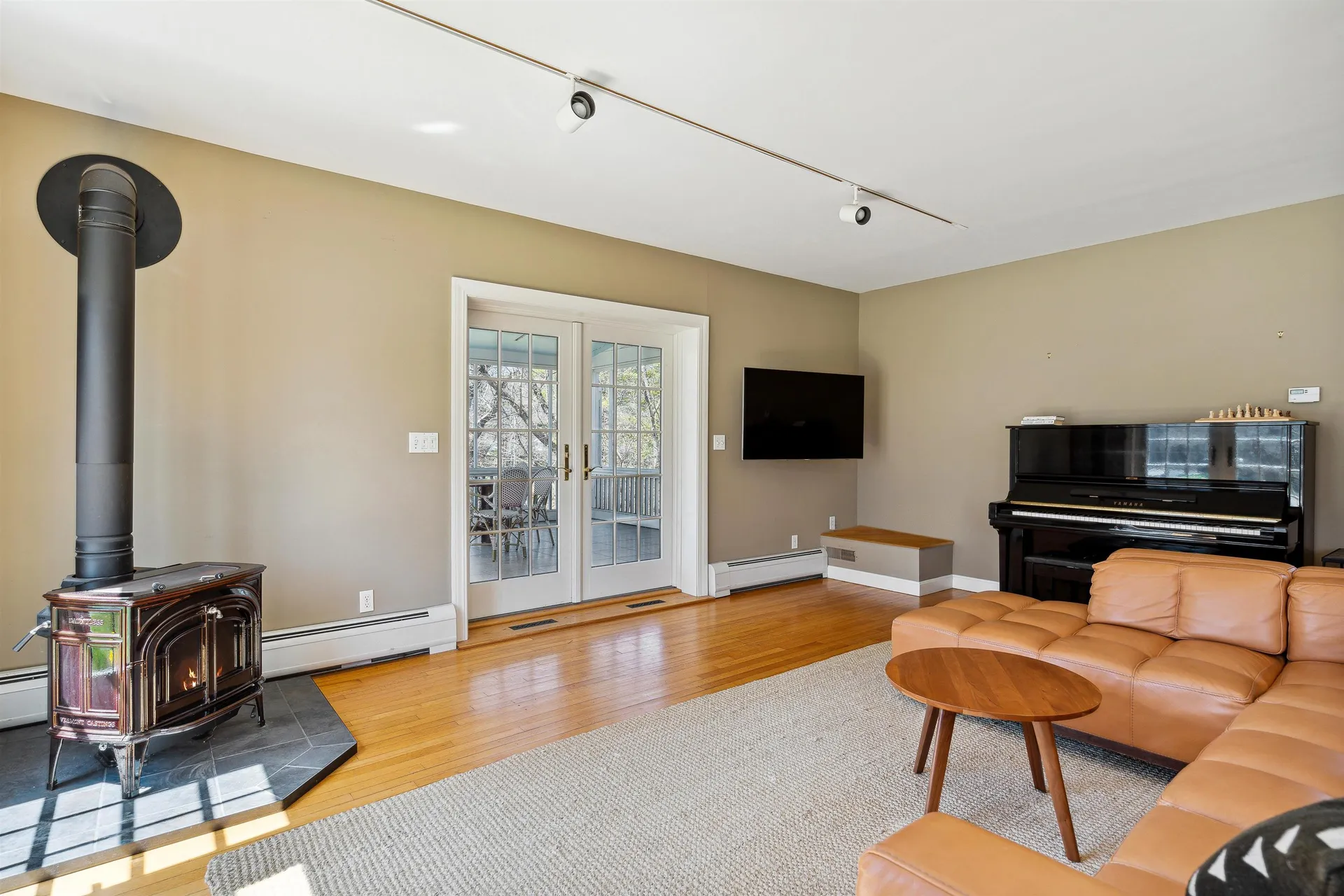 395 Main Street Norwich VT 05055