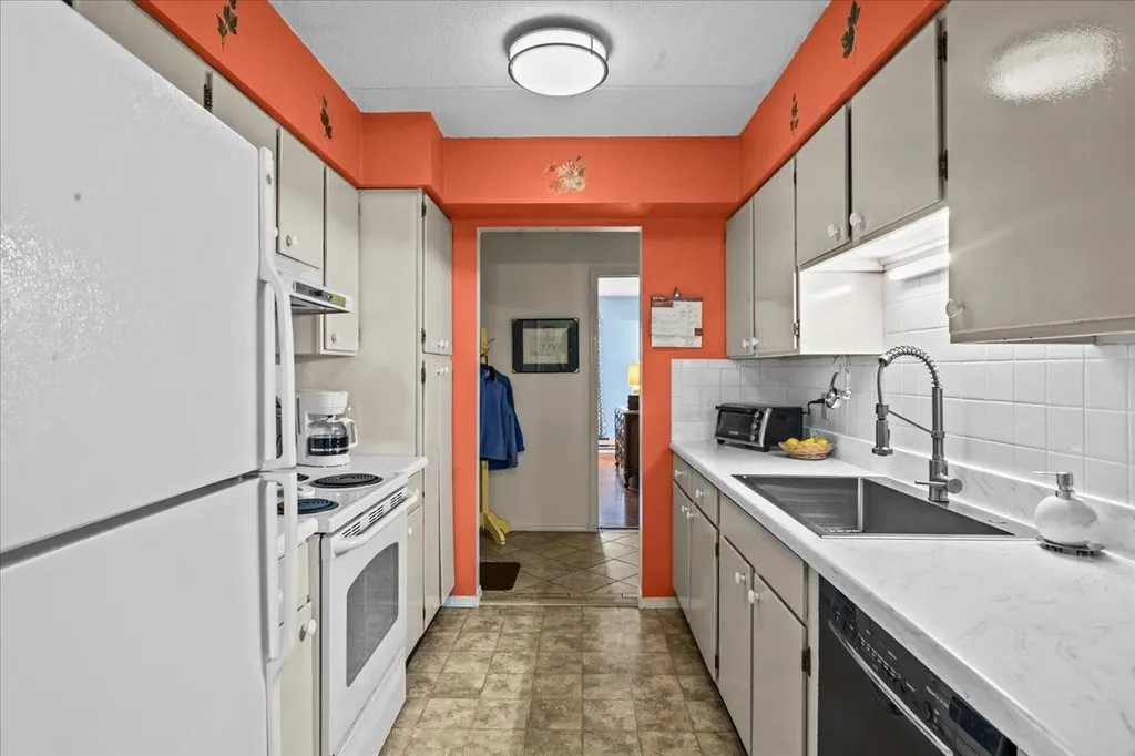 100 Kennedy Drive South Burlington VT 05403