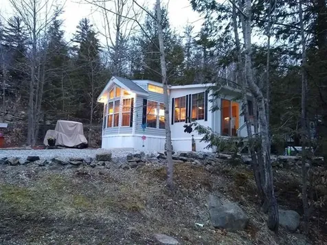 7 Hollows Road Holderness NH 03245