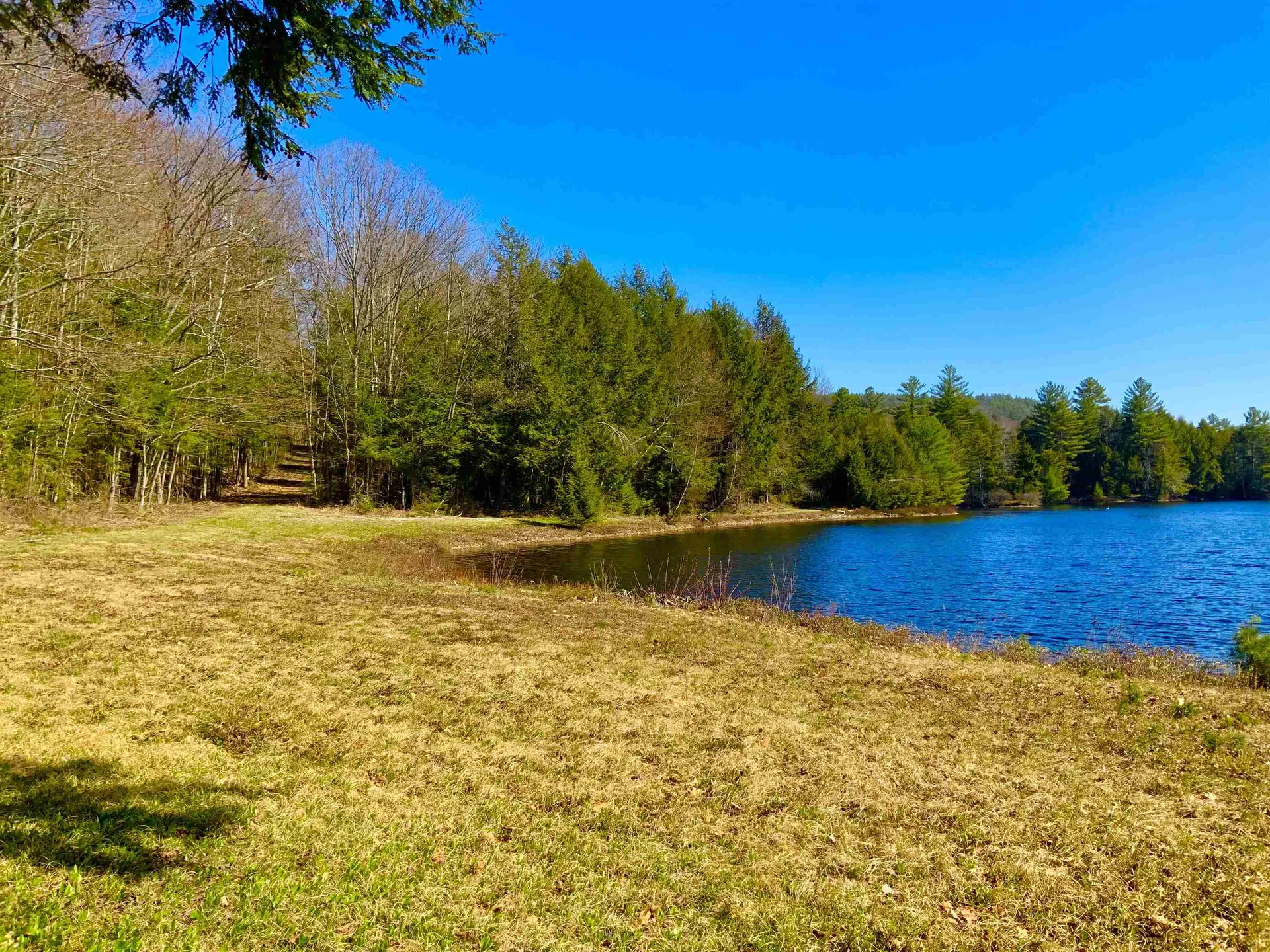 604 Cash Street Croydon NH 03773