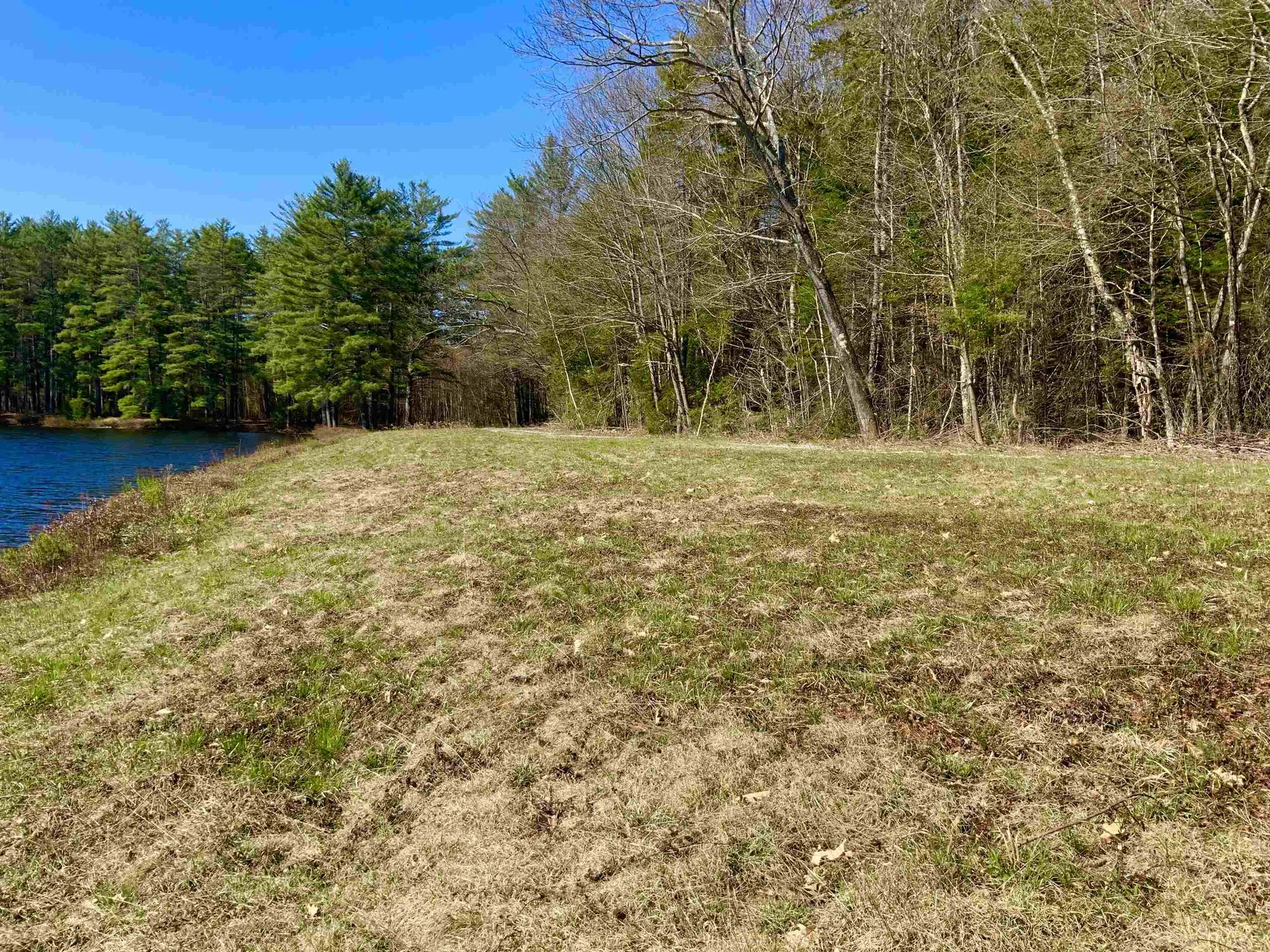 604 Cash Street Croydon NH 03773