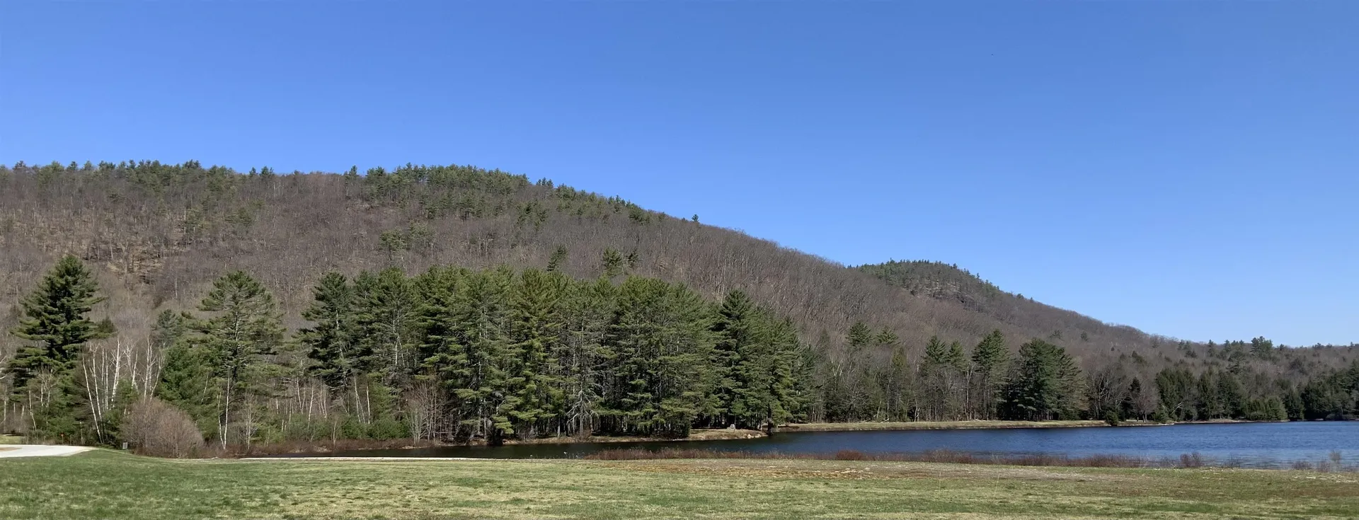 604 Cash Street Croydon NH 03773