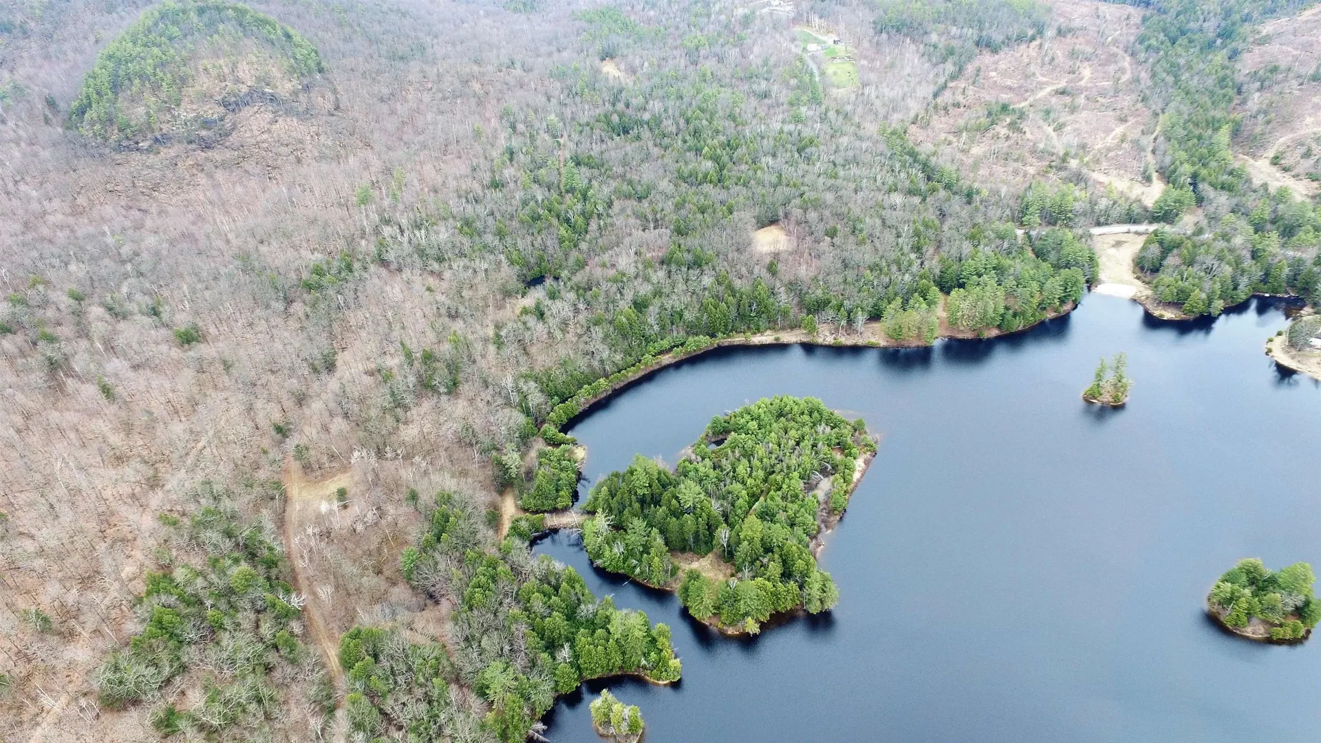 604 Cash Street Croydon NH 03773