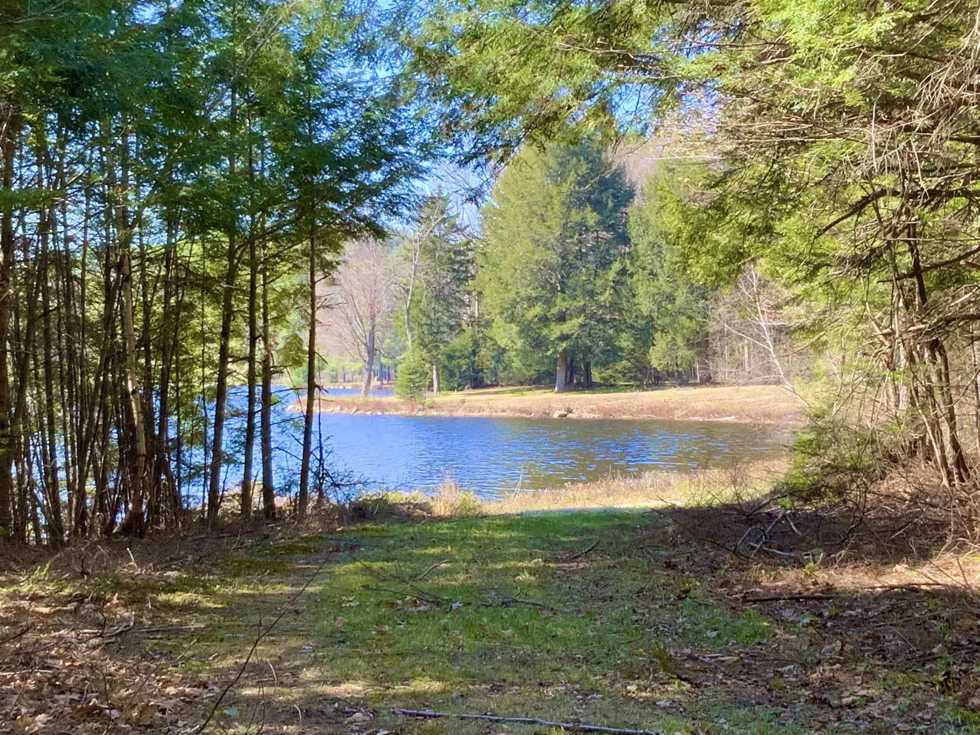 604 Cash Street Croydon NH 03773