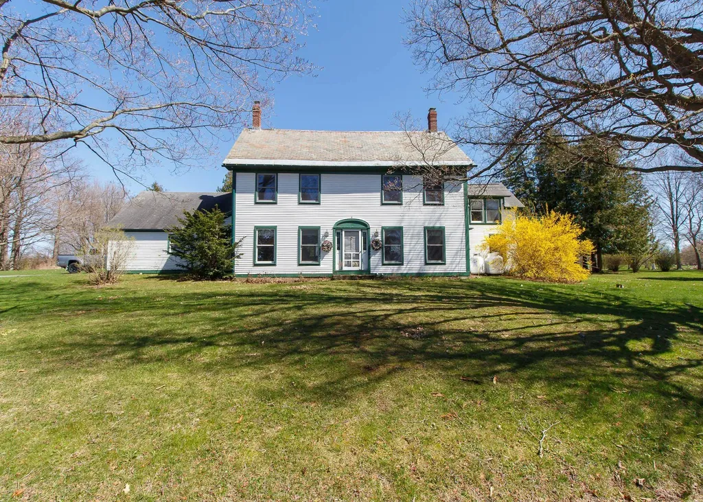 250 West Shore Road Grand Isle VT 05458