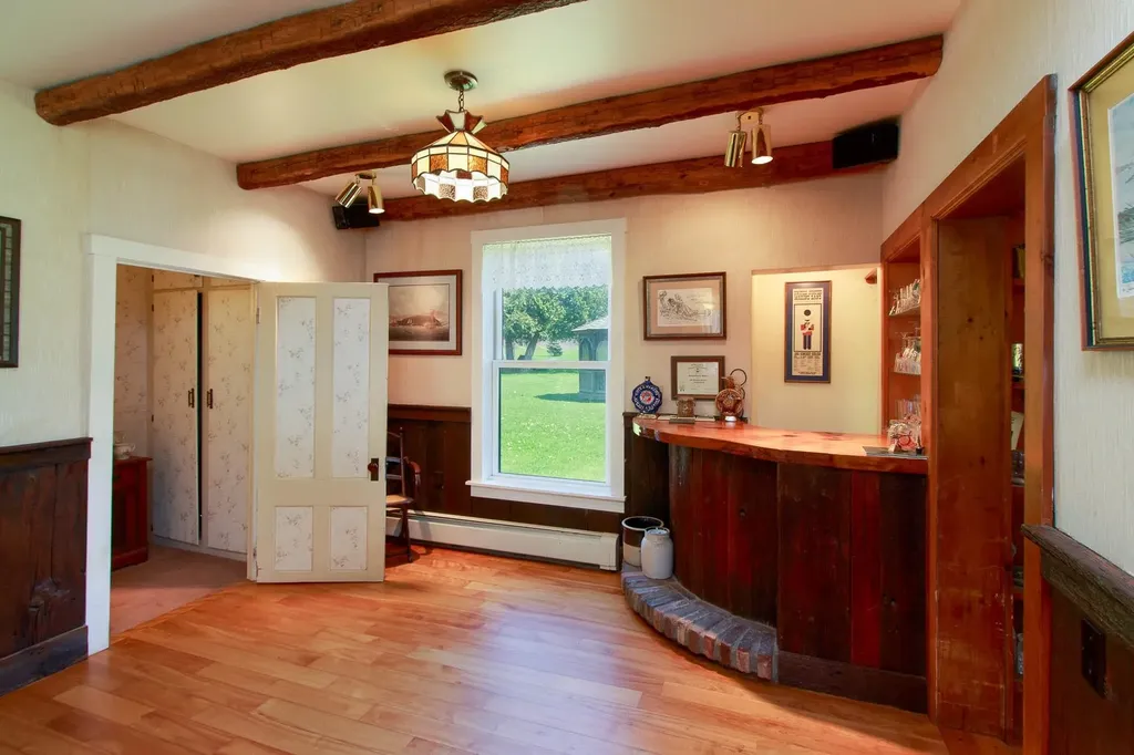 250 West Shore Road Grand Isle VT 05458