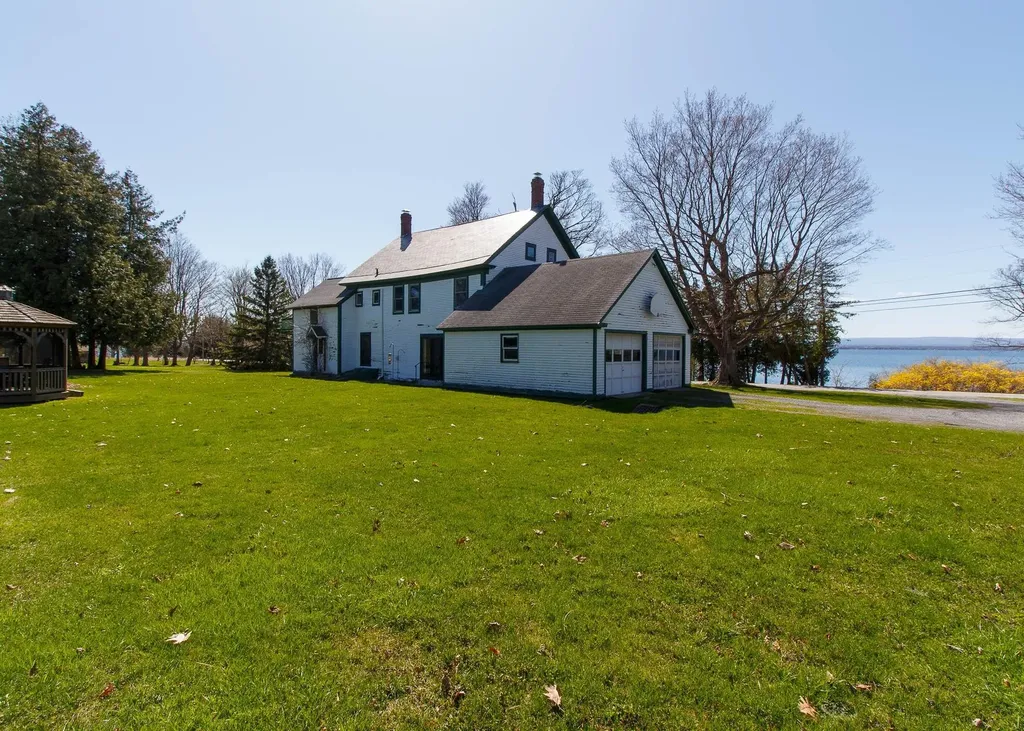 250 West Shore Road Grand Isle VT 05458