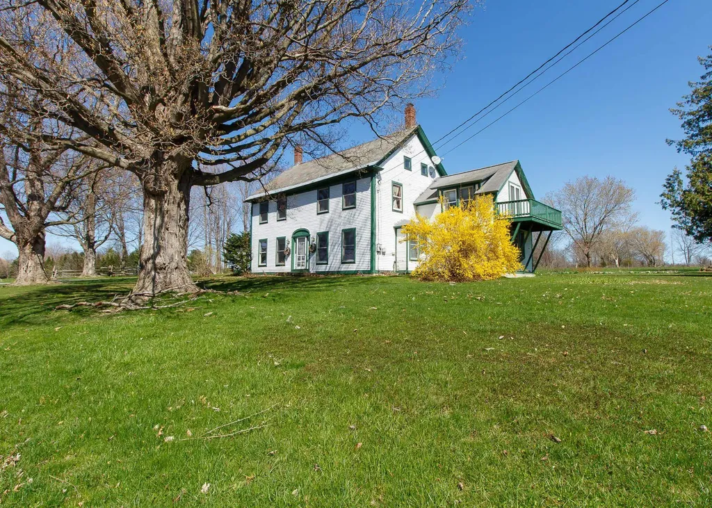 250 West Shore Road Grand Isle VT 05458