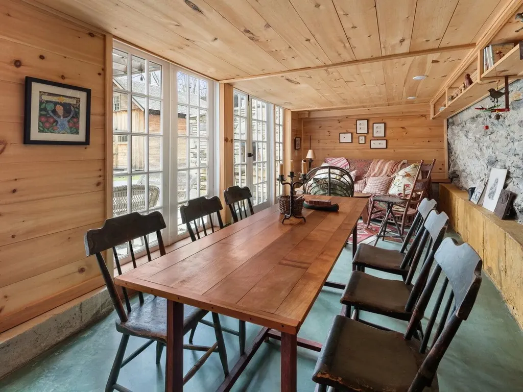 202 Weybridge Street Middlebury VT 05753