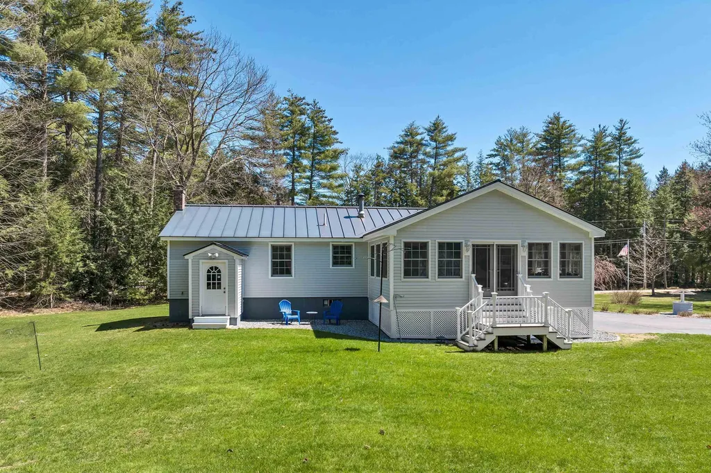17 Nighthawk Hollow Drive Gilmanton NH 03837
