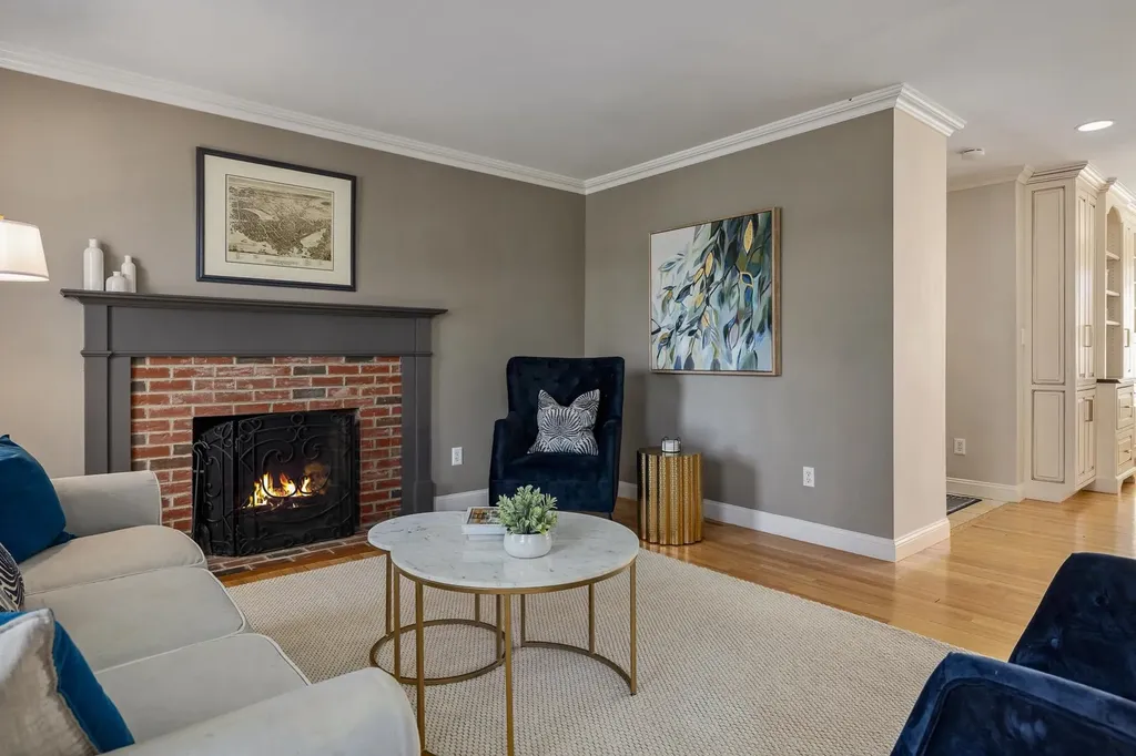 15 Patriots Road Stratham NH 03885