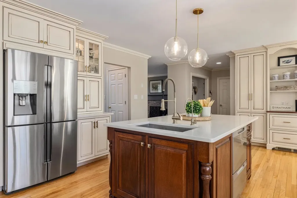 15 Patriots Road Stratham NH 03885