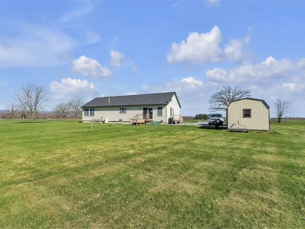 4621 Town Line Road Bridport VT 05734
