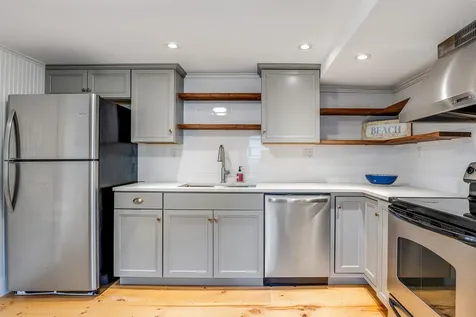 267 King Hill Road New London NH 03257