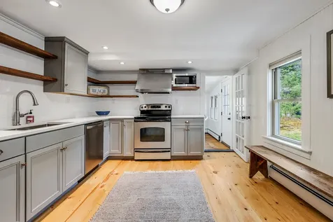 267 King Hill Road New London NH 03257