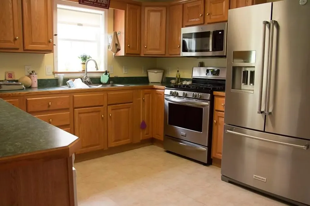 1971 Carlstrom Road Bristol VT 05443