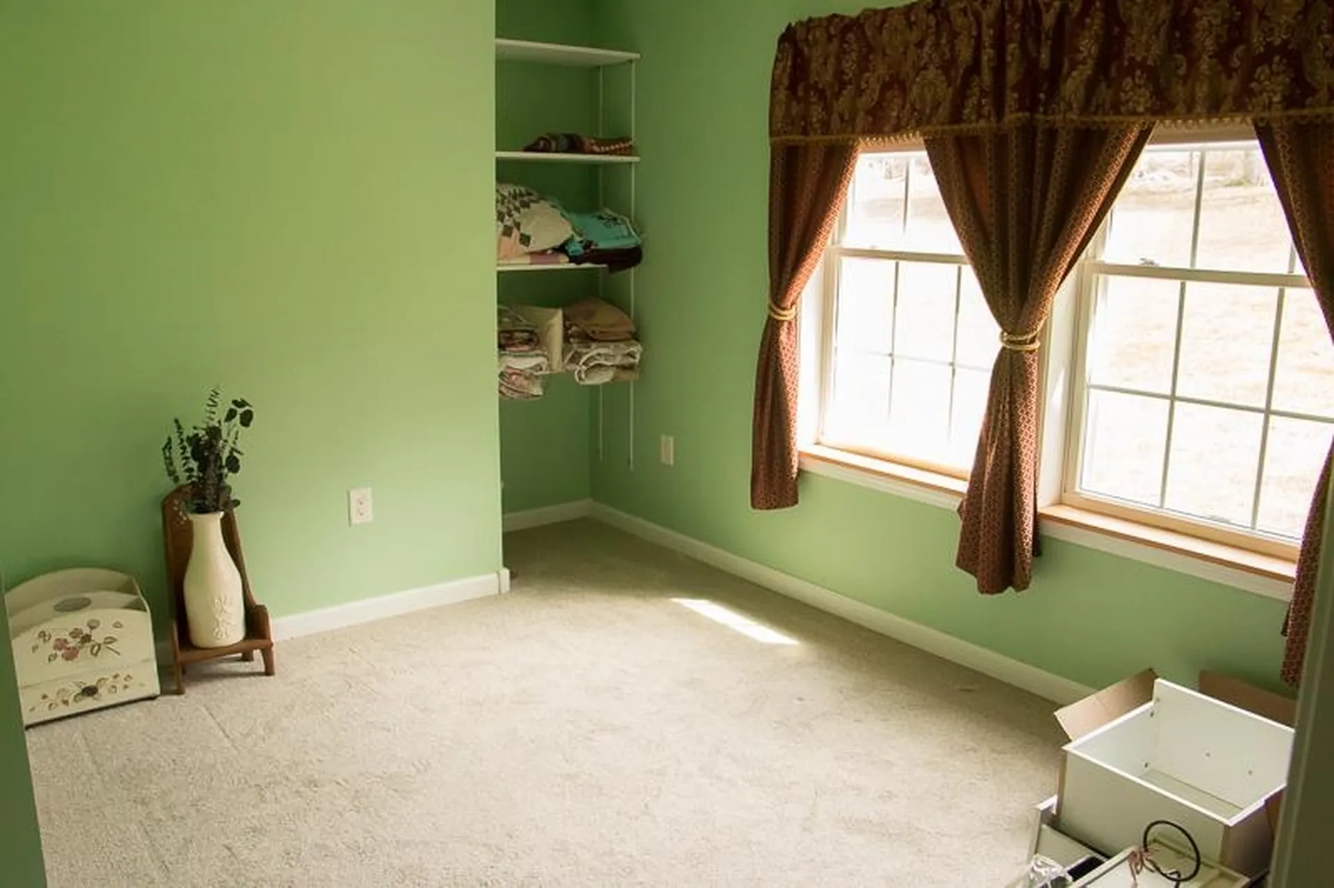 1971 Carlstrom Road Bristol VT 05443