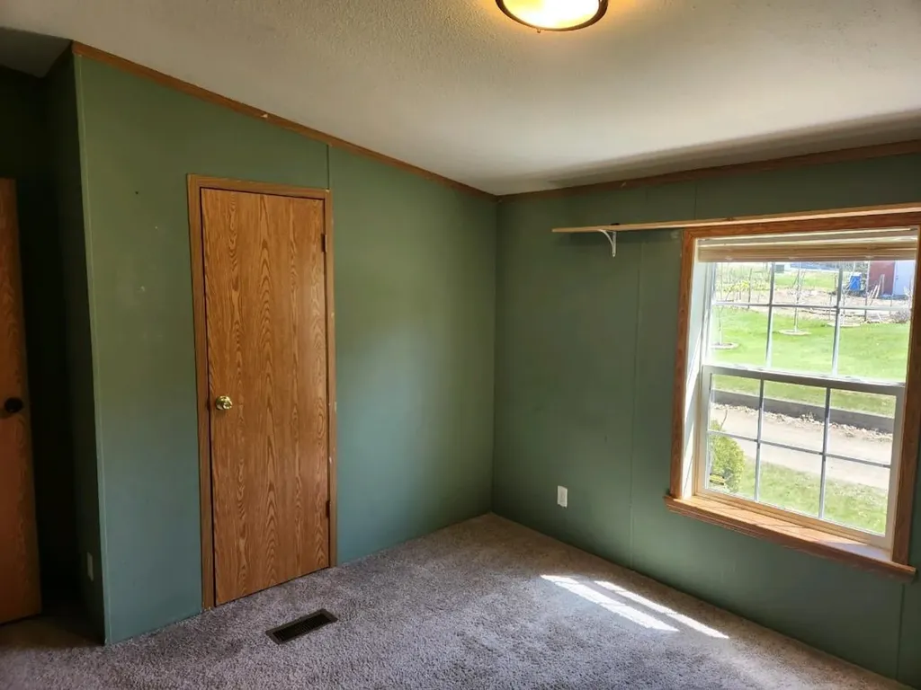 7 Golf Course Road Richford VT 05476