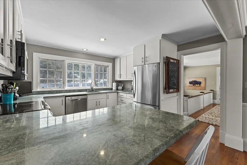 1541 Pucker Street Stowe VT 05672