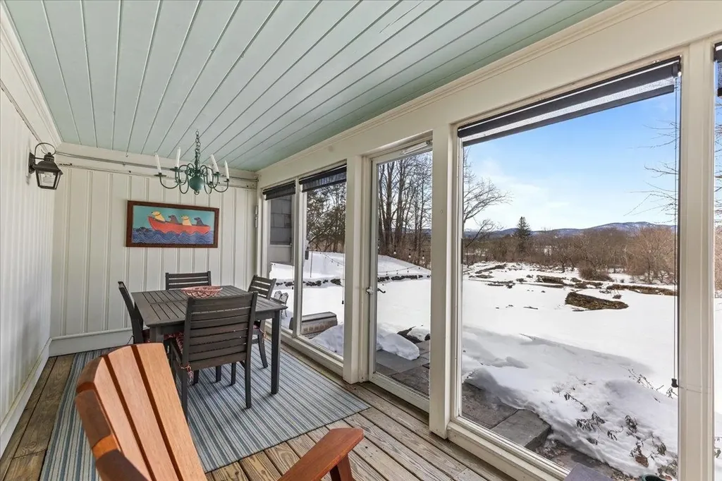 1541 Pucker Street Stowe VT 05672