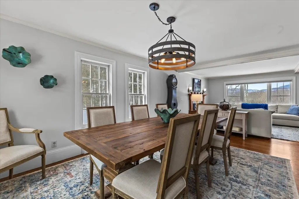 1541 Pucker Street Stowe VT 05672