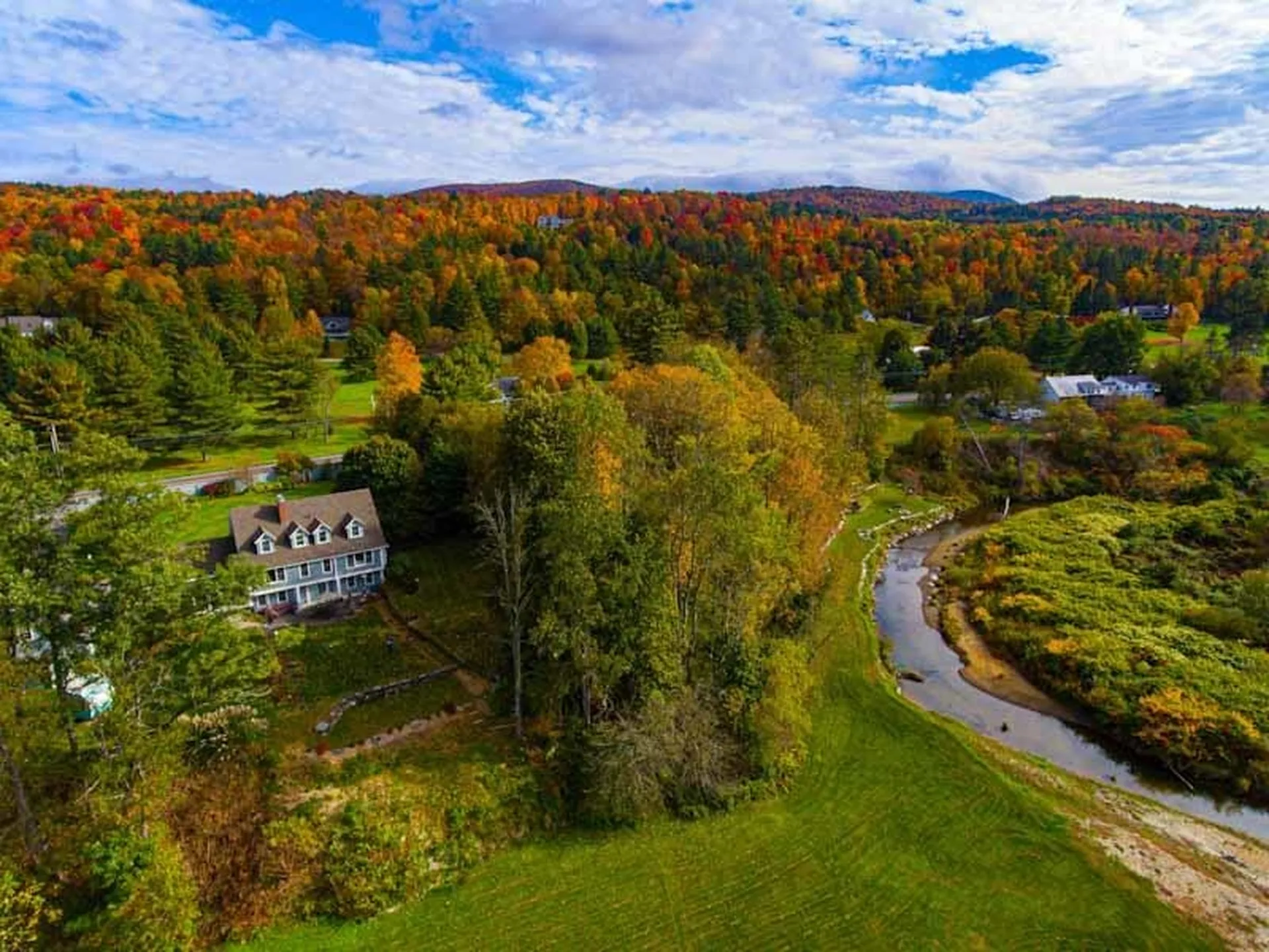 1541 Pucker Street Stowe VT 05672