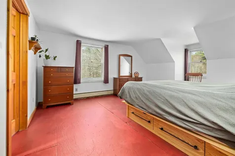 46 Fern Hill Lane Fairlee VT 05045