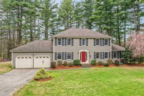 3 Fiddlers Ridge Road Londonderry NH 03053