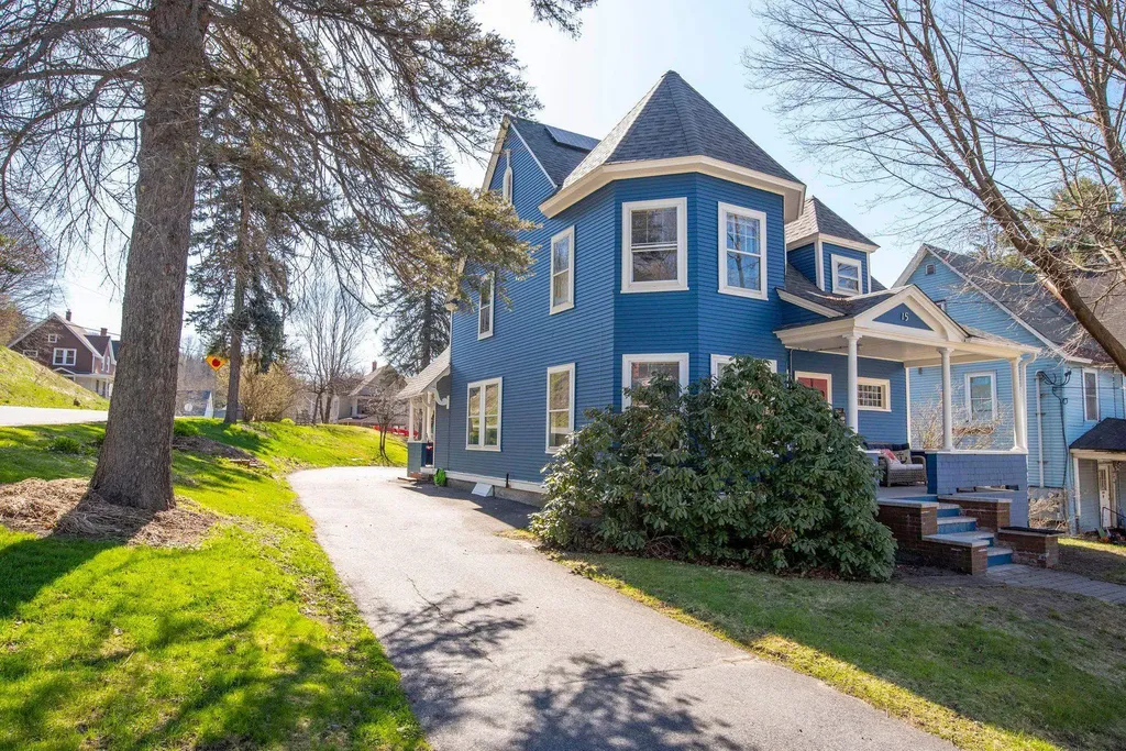 15 Walnut Street Barre City VT 05641