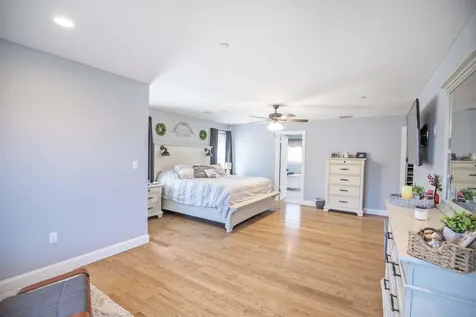 55 Lorden Road New Boston NH 03070
