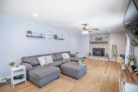 55 Lorden Road New Boston NH 03070