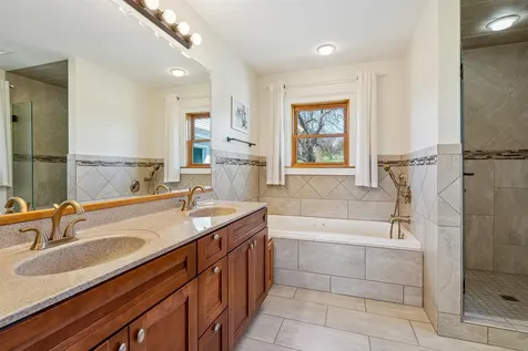 70 Farr Road Lebanon NH 03766