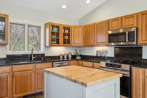 70 Farr Road Lebanon NH 03766