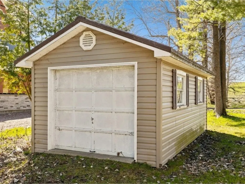 105 Bourdeau Lane S Alburgh VT 05440