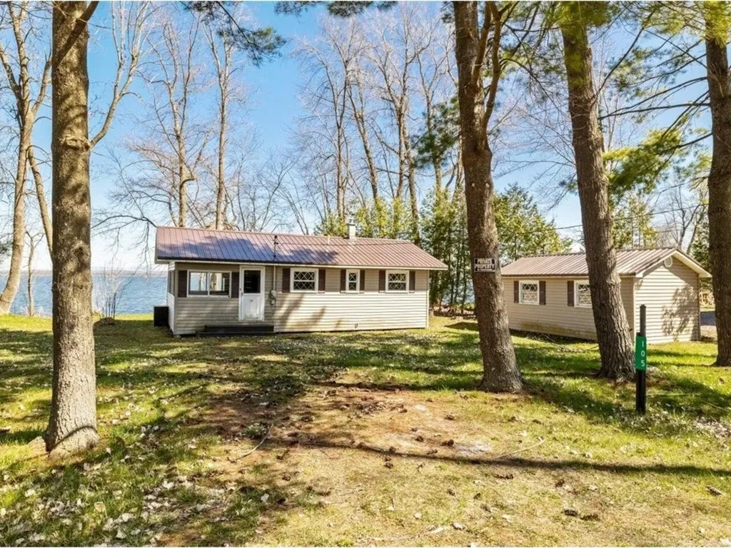 105 Bourdeau Lane S Alburgh VT 05440