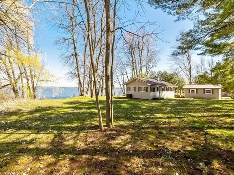 105 Bourdeau Lane S Alburgh VT 05440