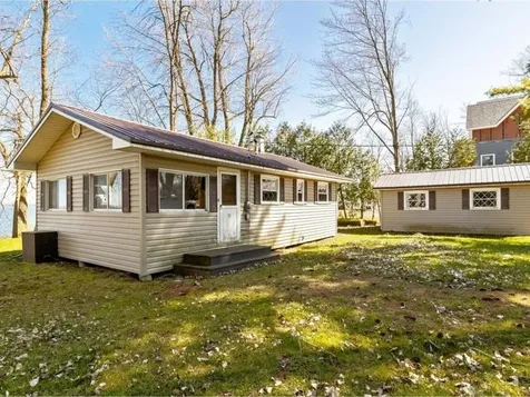 105 Bourdeau Lane S Alburgh VT 05440