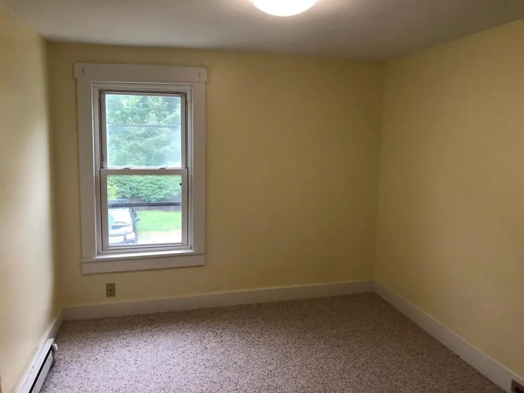 27 Ashuelot Street Winchester NH 03470
