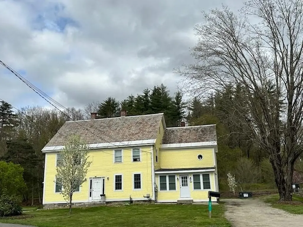 27 Ashuelot Street Winchester NH 03470