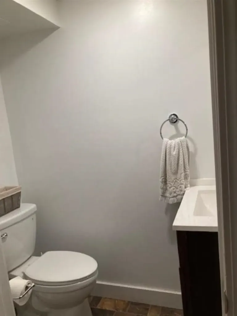 27 Ashuelot Street Winchester NH 03470